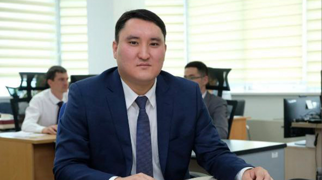 Айбар Олжаев.jpg